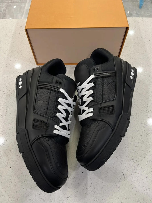 Designer Black/White Low Shoes