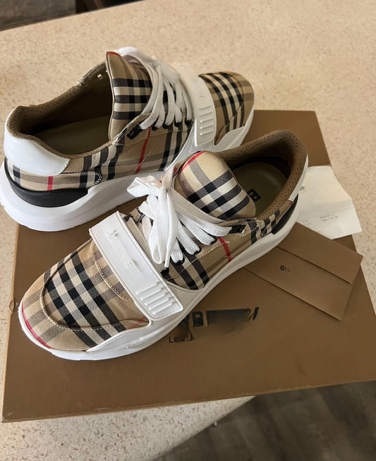 Checkered Brown/White Shoes